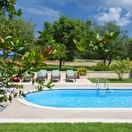 Vila Aurora Labin (Istria)