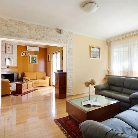 Vila Aurora