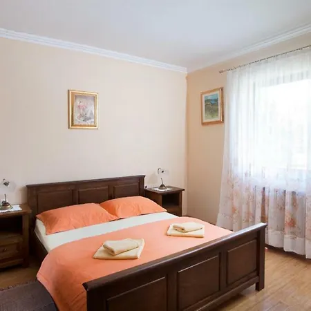 Villa Aurora *
